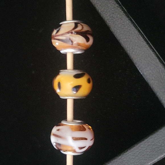 925 set of 3 GLASS charms - Picture 1 of 8